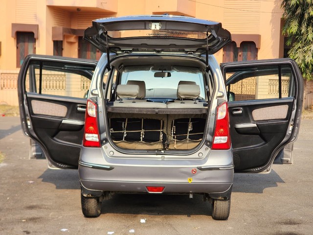 Second-hand 2015 Maruti Wagon R VXI BS IV for sale in Kolkata-8