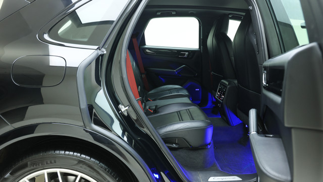 Second-hand 2022 Porsche Cayenne Coupe Platinum Edition BSVI for sale in Gurgaon-10