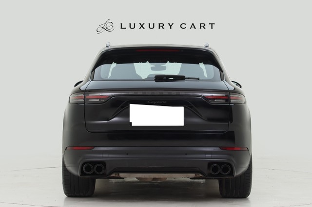 Second-hand 2022 Porsche Cayenne Coupe Platinum Edition BSVI for sale in Gurgaon-2