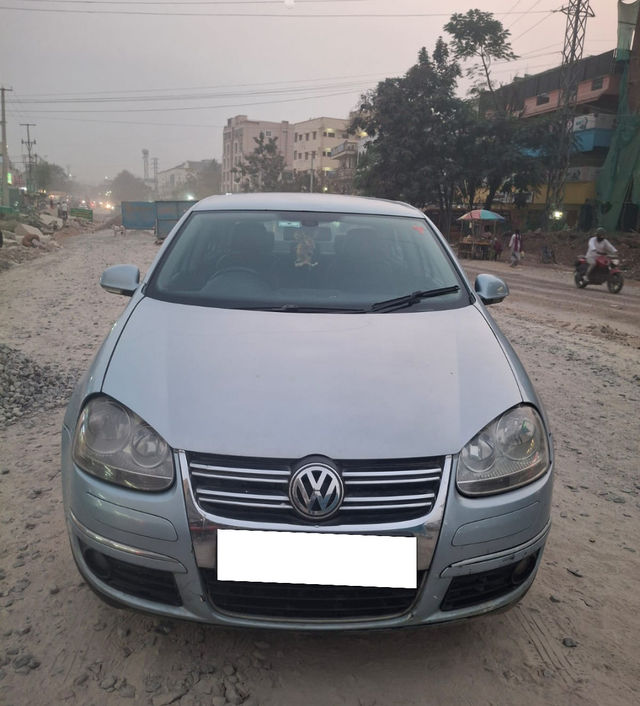Second-hand 2011 Volkswagen Jetta 2.0 TDI Comfortline for sale in Mumbai