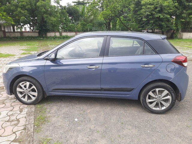 Second-hand 2014 Hyundai i20 Asta 1.4 CRDi for sale in Nagpur-5