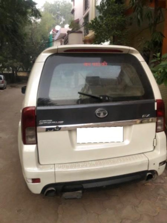 Second-hand 2013 Tata Safari Storme EX for sale in Gwalior-2