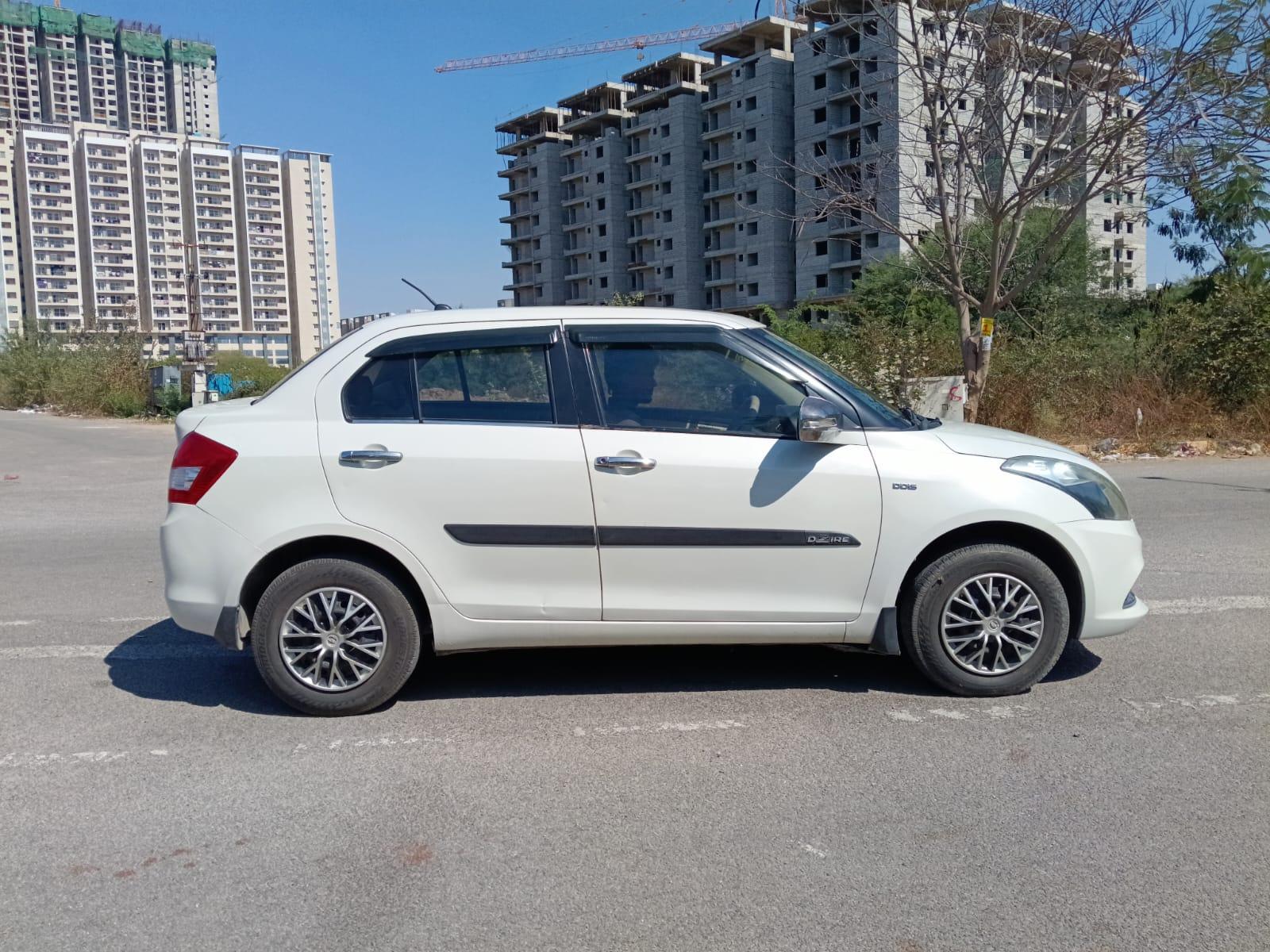 094748251a　DIKINR407 7台 Used 2017 Maruti Swift Dzire 1248 cc Diesel Manual Car in