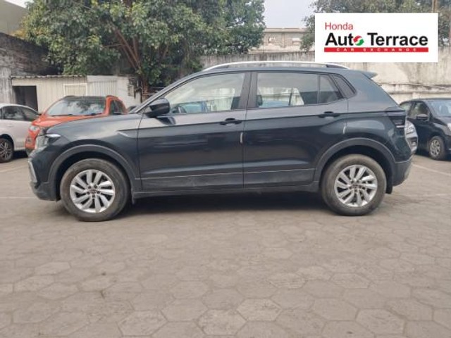 Second-hand 2022 Volkswagen Taigun 1.0 TSI Topline BSVI for sale in Chennai-5