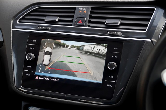 Second-hand 2022 Volkswagen Tiguan 2.0 TSI Elegance BSVI for sale in New Delhi-13