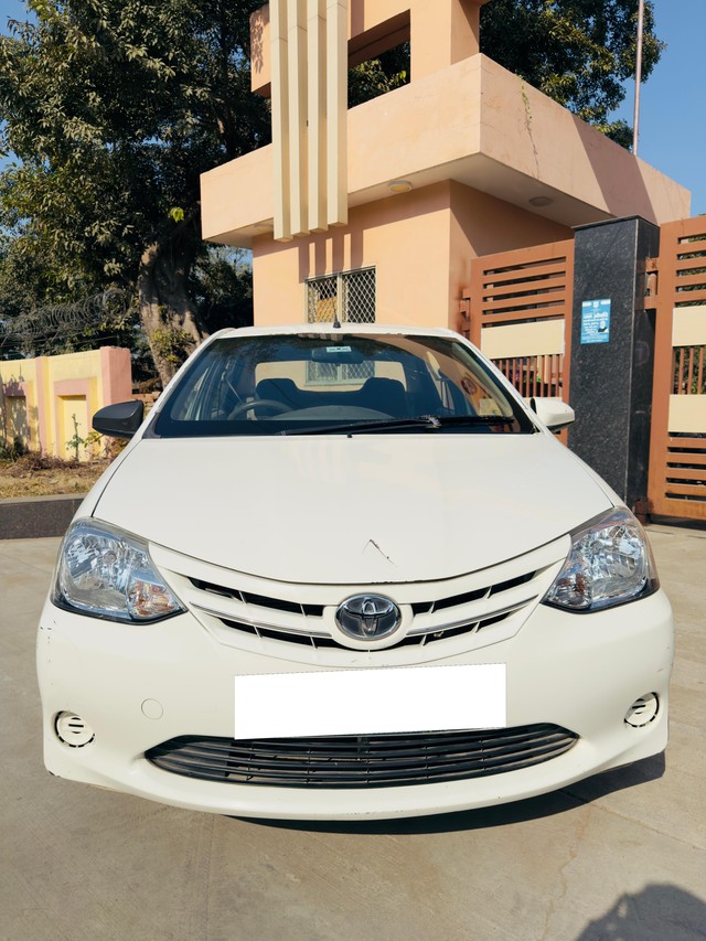 Second-hand 2015 Toyota Etios GD for sale in Kanpur-0