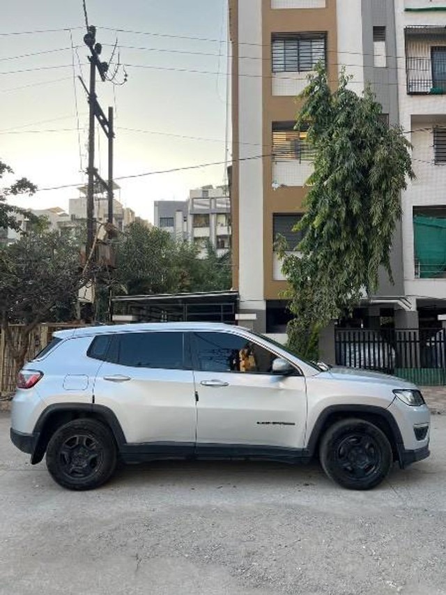 Second-hand 2018 Jeep Compass 2.0 Sport for sale in Jamnagar-1