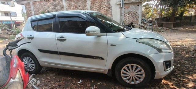 Second-hand 2016 Maruti Swift VDI BSIV for sale in Samalkota-4