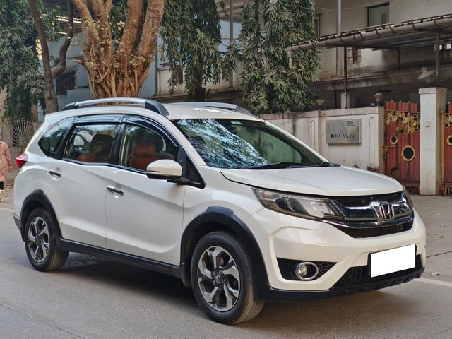 Second-hand 2016 Honda BR-V i-DTEC V MT for sale in Mumbai-11