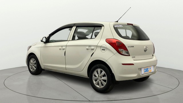 Second-hand 2012 Hyundai i20 Sportz AT 1.4 for sale in Kochi-4