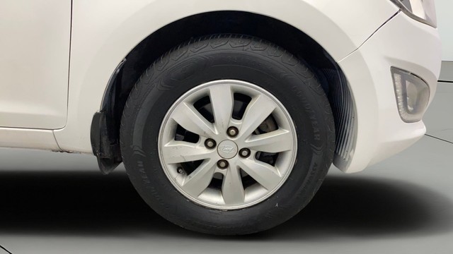 Second-hand 2012 Hyundai i20 Sportz AT 1.4 for sale in Kochi-23