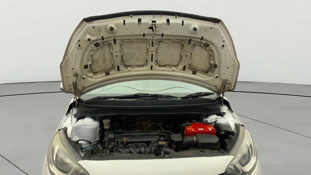 Second-hand 2012 Hyundai i20 Sportz AT 1.4 for sale in Kochi-9