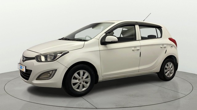 Second-hand 2012 Hyundai i20 Sportz AT 1.4 for sale in Kochi-6