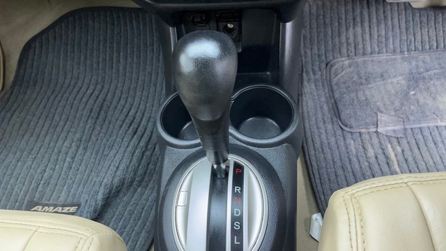 Second-hand 2016 Honda Amaze VX CVT i-VTEC for sale in Hyderabad-12