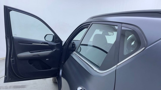 Second-hand 2023 Kia Sonet X-Line Diesel AT for sale in Hyderabad-34