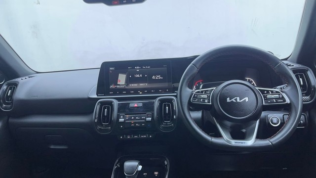 Second-hand 2023 Kia Sonet X-Line Diesel AT for sale in Hyderabad-11