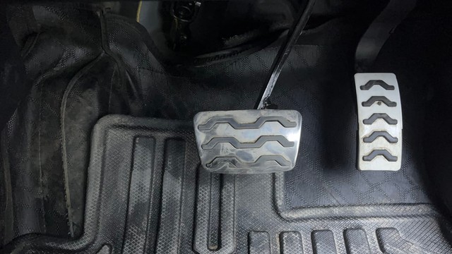 Second-hand 2023 Kia Sonet X-Line Diesel AT for sale in Hyderabad-14