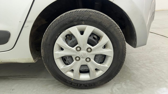 Second-hand 2013 Hyundai Grand i10 1.2 Kappa Sportz BSIV for sale in Pune-19