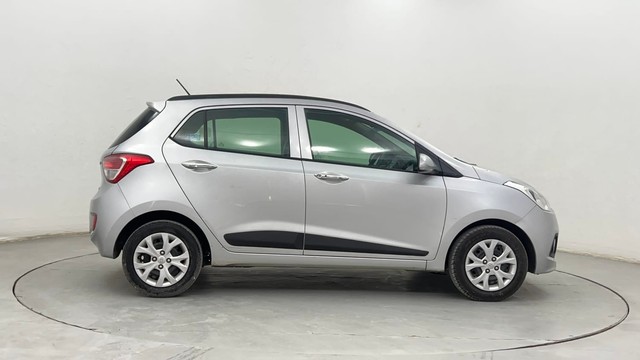 Second-hand 2013 Hyundai Grand i10 1.2 Kappa Sportz BSIV for sale in Pune-2