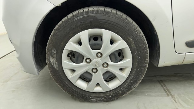 Second-hand 2013 Hyundai Grand i10 1.2 Kappa Sportz BSIV for sale in Pune-20