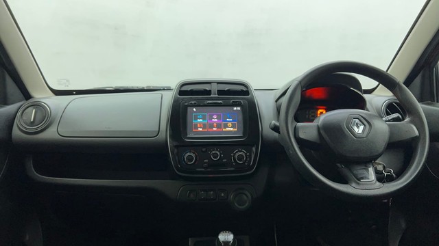 Second-hand 2017 Renault KWID RXT for sale in Ahmedabad-11