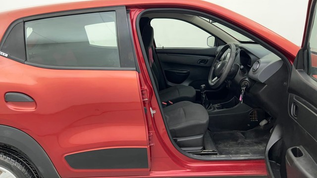 Second-hand 2017 Renault KWID RXT for sale in Ahmedabad-15