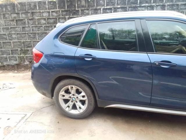 Second-hand 2011 BMW X1 sDrive20d for sale in Hyderabad-9
