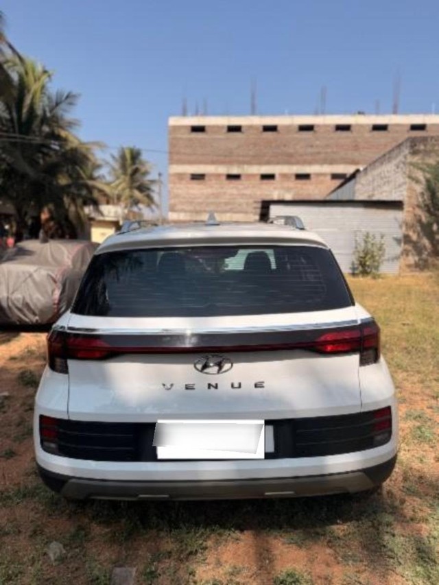 Second-hand 2025 Hyundai Venue S Plus for sale in Bagalkot-5
