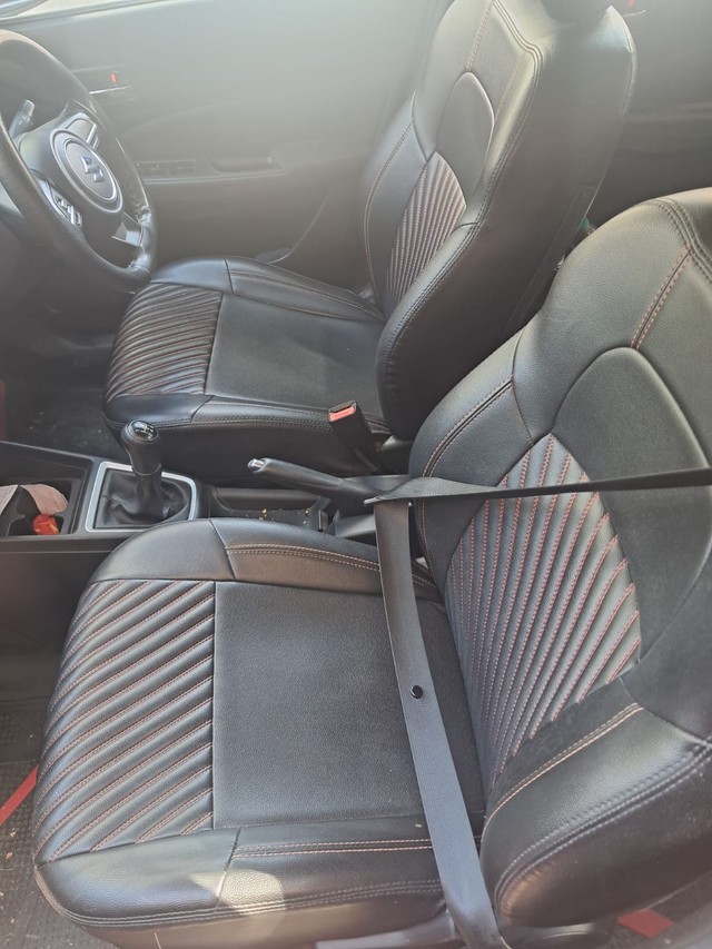 Second-hand 2020 Maruti Swift VXI for sale in Hyderabad-2