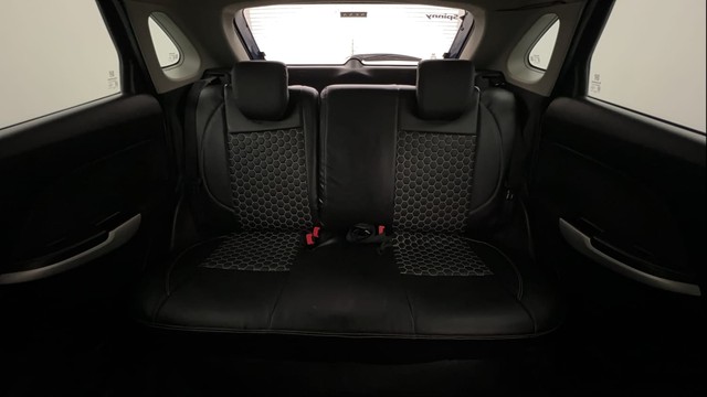 Second-hand 2016 Maruti Suzuki Baleno Zeta Diesel for sale in Lucknow-31