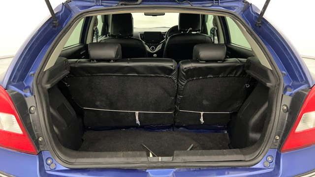 Second-hand 2016 Maruti Suzuki Baleno Zeta Diesel for sale in Lucknow-9