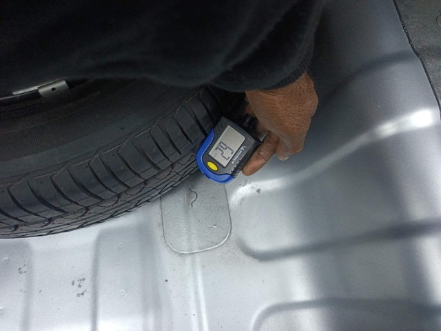 Second-hand 2016 Hyundai Xcent Petrol for sale in Visakhapatnam-21