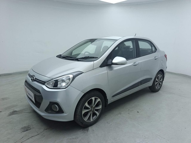 Second-hand 2016 Hyundai Xcent Petrol for sale in Visakhapatnam-0