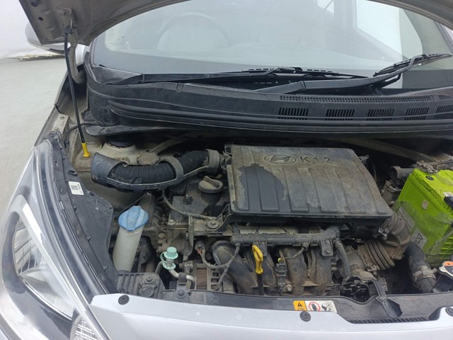 Second-hand 2016 Hyundai Xcent Petrol for sale in Visakhapatnam-37