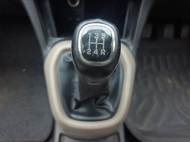 Second-hand 2016 Hyundai Xcent Petrol for sale in Visakhapatnam-12