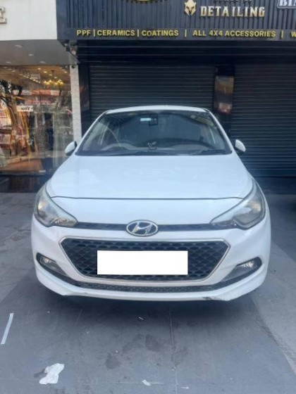 Second-hand 2015 Hyundai i20 Sportz 1.2 for sale in Dehradun