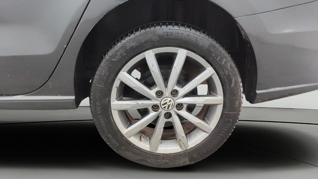 Second-hand 2019 Volkswagen Vento 1.2 TSI Highline Plus AT for sale in Pune-28