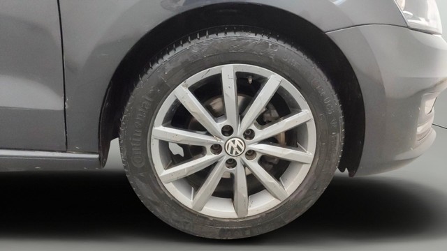 Second-hand 2019 Volkswagen Vento 1.2 TSI Highline Plus AT for sale in Pune-26