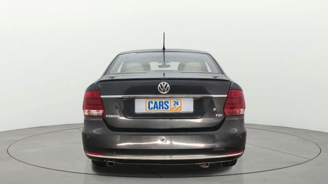 Second-hand 2019 Volkswagen Vento 1.2 TSI Highline Plus AT for sale in Pune-14