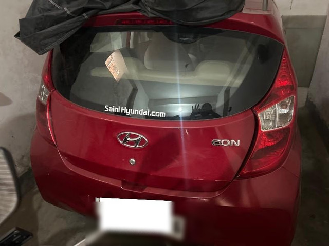 Second-hand 2018 Hyundai EON Sportz for sale in North 24 Parganas-4