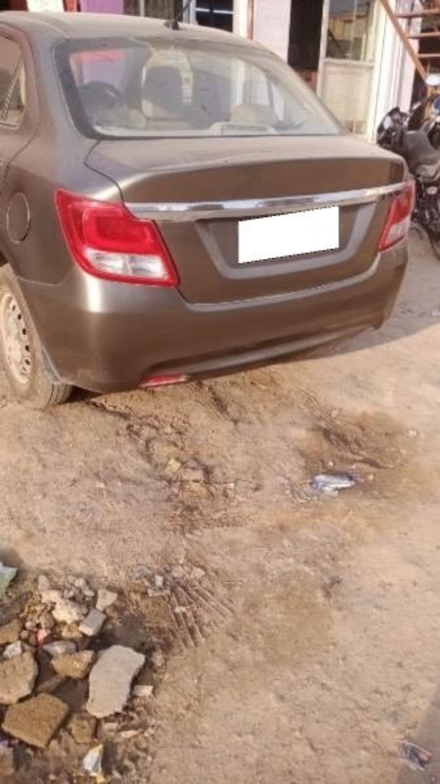 Second-hand 2018 Maruti Swift Dzire AMT VXI for sale in Bikaner-3