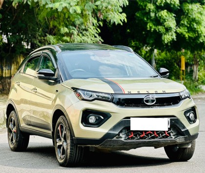 Second-hand 2022 Tata Nexon XZA Plus Kaziranga Edition AMT for sale in New Delhi