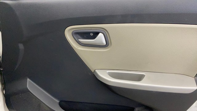 Second-hand 2016 Maruti Alto K10 VXI for sale in Gurgaon-17