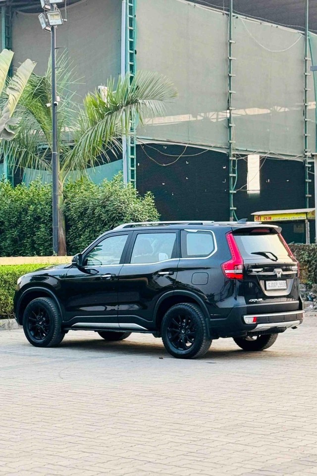 Second-hand 2023 Mahindra Scorpio N Z8 Diesel for sale in Surat-3