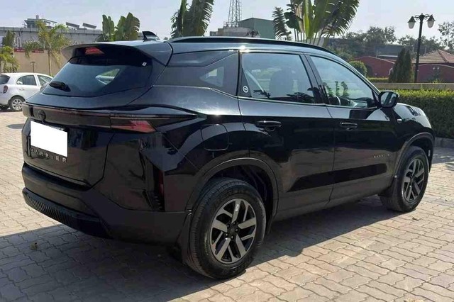 Second-hand 2024 Tata Harrier Pure Plus S Dark for sale in Surat-4