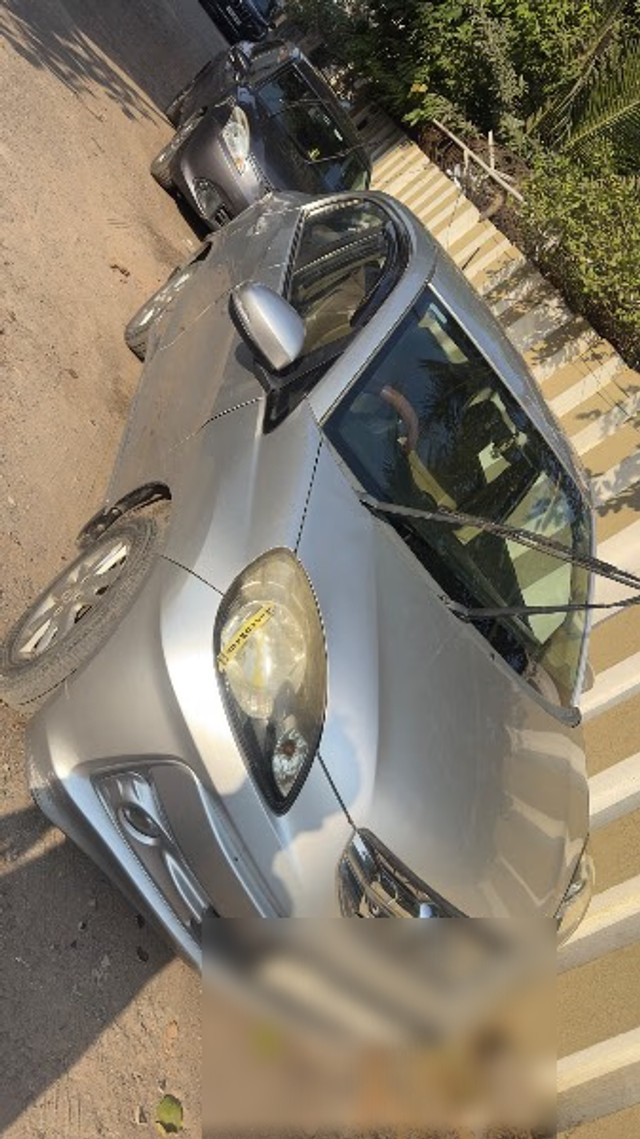 Second-hand 2015 Honda Amaze E i-Dtech for sale in Surat-1