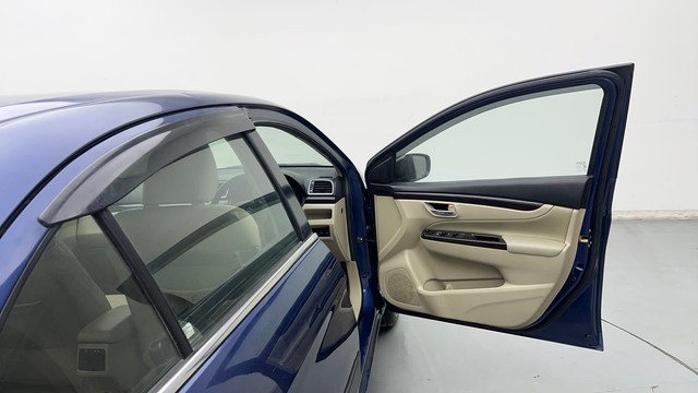 Second-hand 2018 Maruti Suzuki Ciaz Petrol for sale in Ghaziabad-16