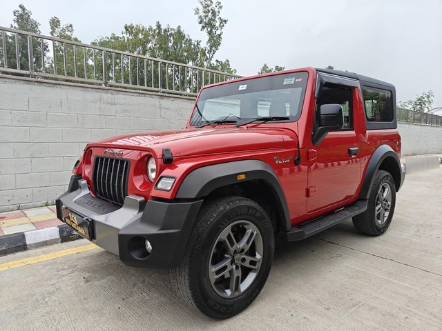 Second-hand 2021 Mahindra Thar LX 4WD Convert Top Diesel BSVI for sale in New Delhi-3