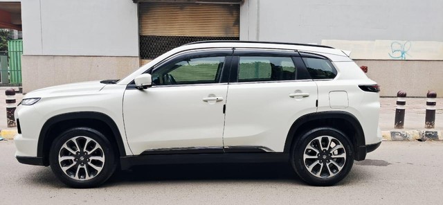 Second-hand 2024 Maruti Grand Vitara Alpha Plus Hybrid CVT for sale in New Delhi-5