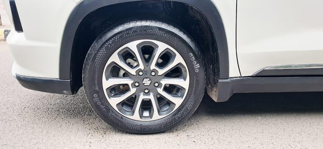 Second-hand 2024 Maruti Grand Vitara Alpha Plus Hybrid CVT for sale in New Delhi-19